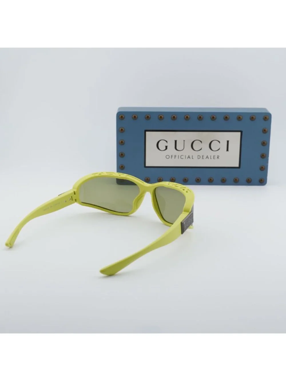 Gucci GG2011S 002 Geometric Sunglasses - Acid Green